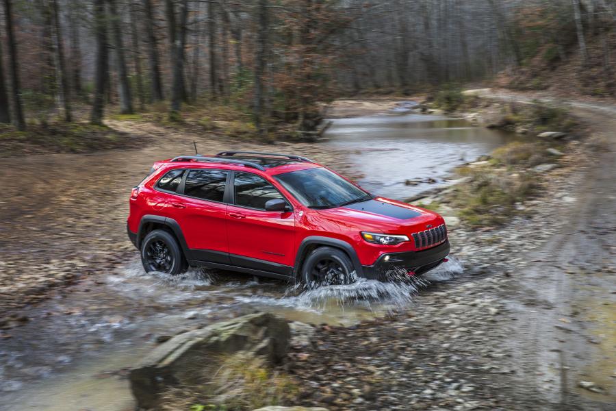  Jeep Cherokee Trailhawk (KL) 2018 года  (NA) (фото 36 из 49)